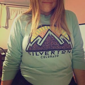 Light aquamarine long sleeved T-shirt